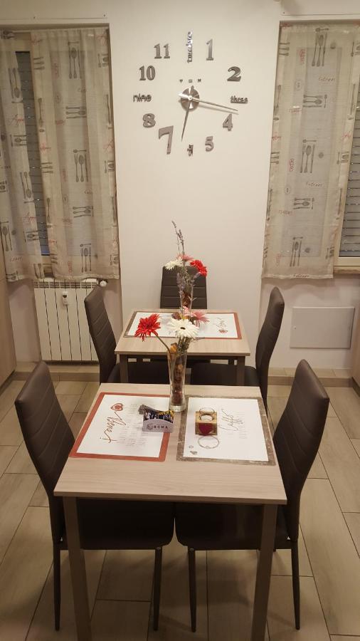 ホテル Casa Casu ローマ エクステリア 写真